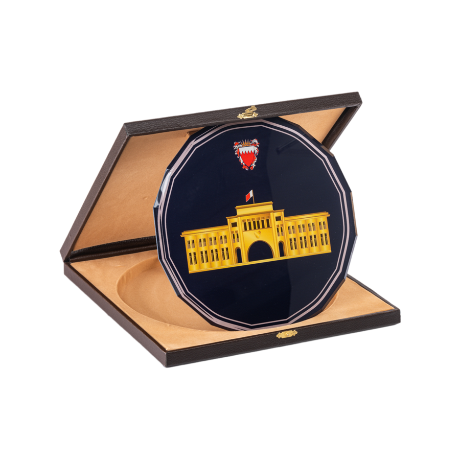 deri-kutulu-logo-baskili-cam-tabak-plaket