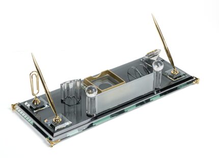 Çift Camlı Kristal Masa İsimliği