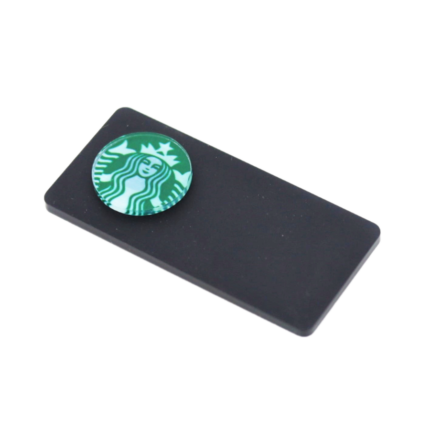 Tebeşirli Logo Baskılı Yaka İsimliği